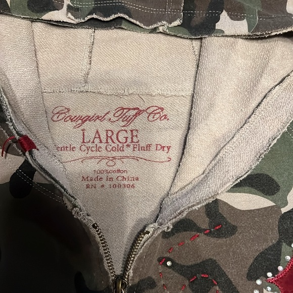 Cowgirl Tuff Full Zip Camouflage Hoodie Large - Picture 2 of 6